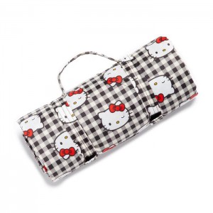 Hello Kitty Hello Kitty x Baggu 50th Anniversary Puffy Picnic Blanket (Black Gingham) Albi Negrii | RO_HK44442