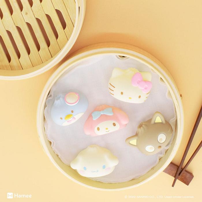 Hello Kitty Hello Kitty and Friends Steamed Bun Capsule Squishies (Series 3) Colorati | RO_HK50747