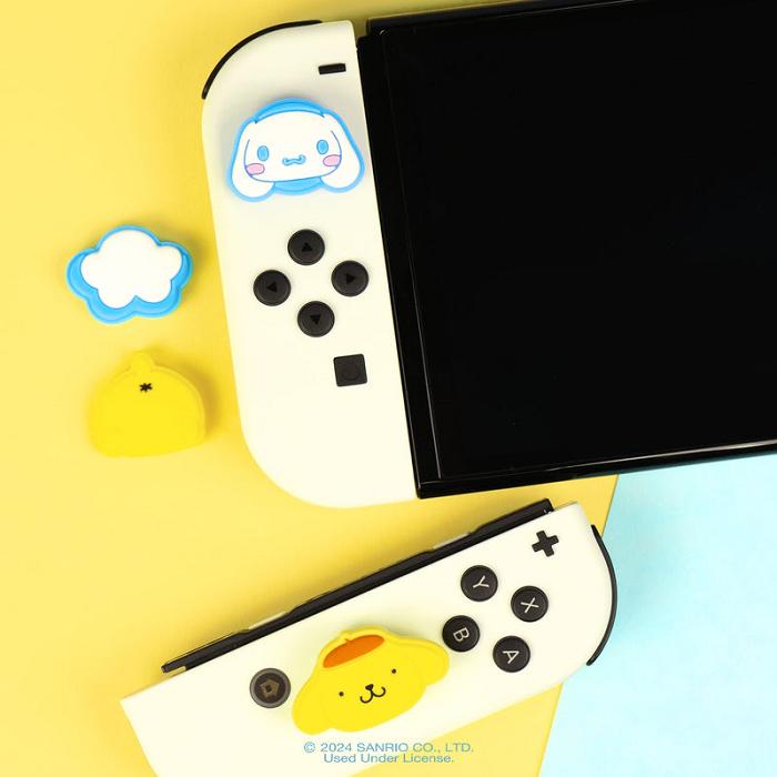 Hello Kitty Hello Kitty and Friends Switch Grip Caps (Cinnamoroll + Pompompurin) Galbeni Albastri | RO_HK61274