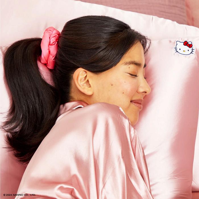 Hello Kitty Hello Kitty x Kitsch Face Pillowcase (Solid Pink) Roz | RO_HK19705