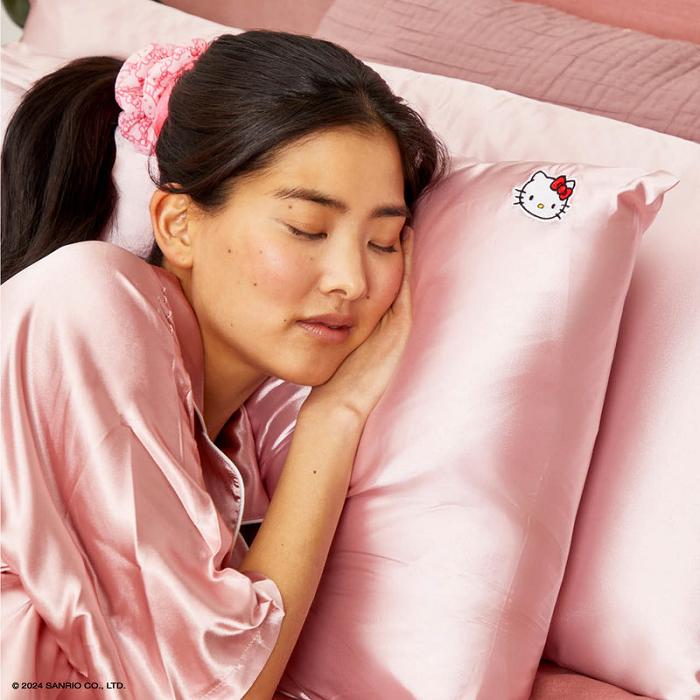 Hello Kitty Hello Kitty x Kitsch Face Pillowcase (Solid Pink) Roz | RO_HK19705